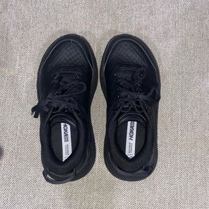 HOKA Black out support shoe Size 6.5